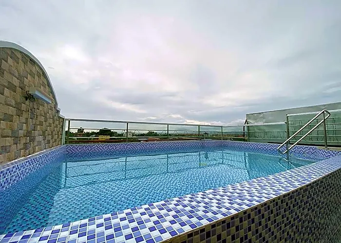 M.d.m Hotel 5*